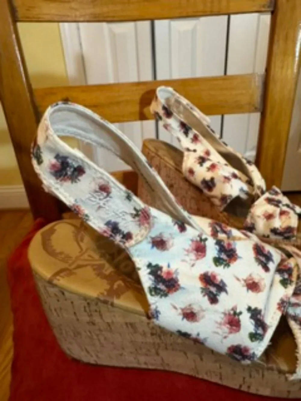 BLOWFISH MALIBU Palmo Floral Wedge Sandals Women’s Size 8